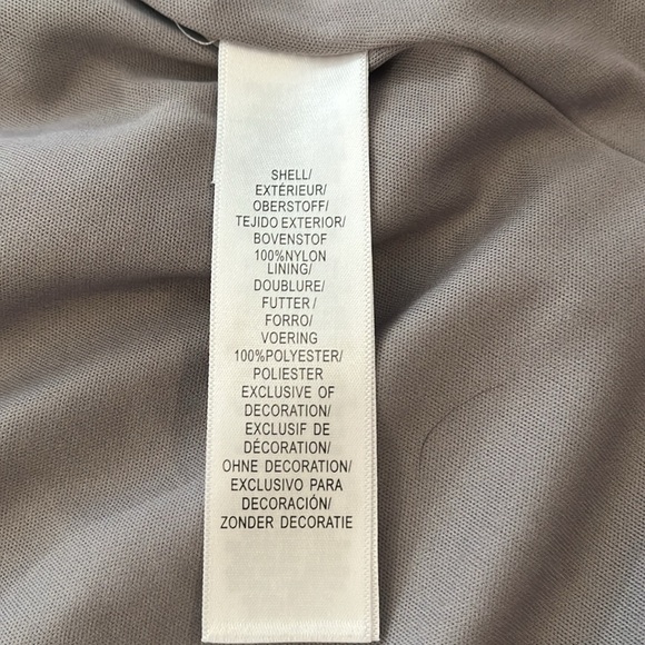 Aiden by Aiden Mattox Silver Sequins Biting Lips Cocktail Dress Size 2 - Picture 7 of 8